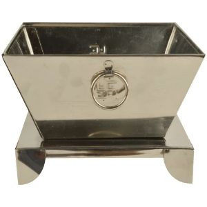 Iron Hawan Kund